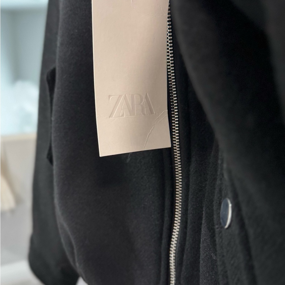 Zara Black Bomber Jacket with Faux-Fur Collar - Picture 9 of 9